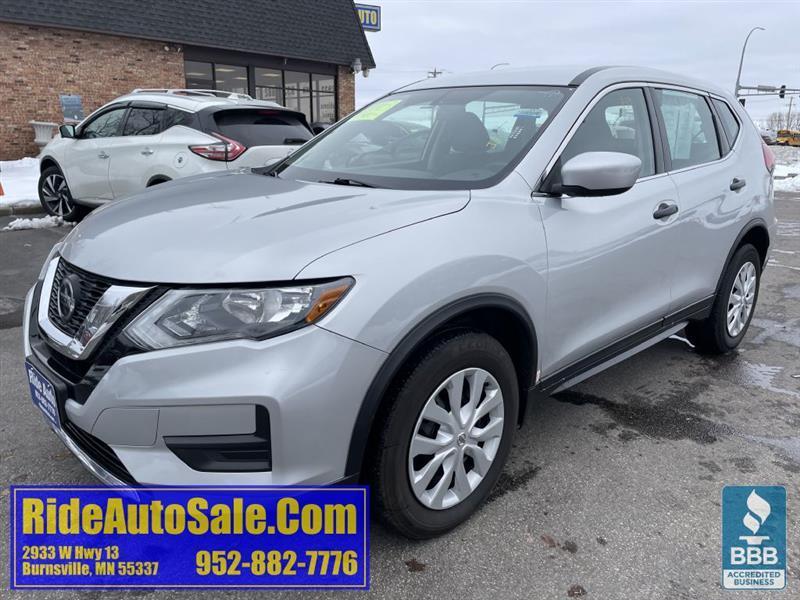 2018 Nissan Rogue S trim, Cross Over SUV, 2.5 4cyl, AWD, runs great!