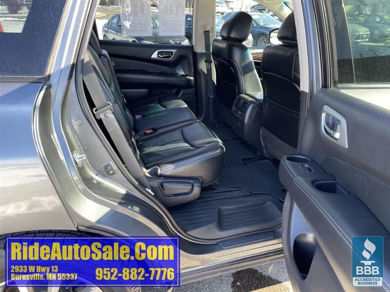 Nissan Pathfinder  2015