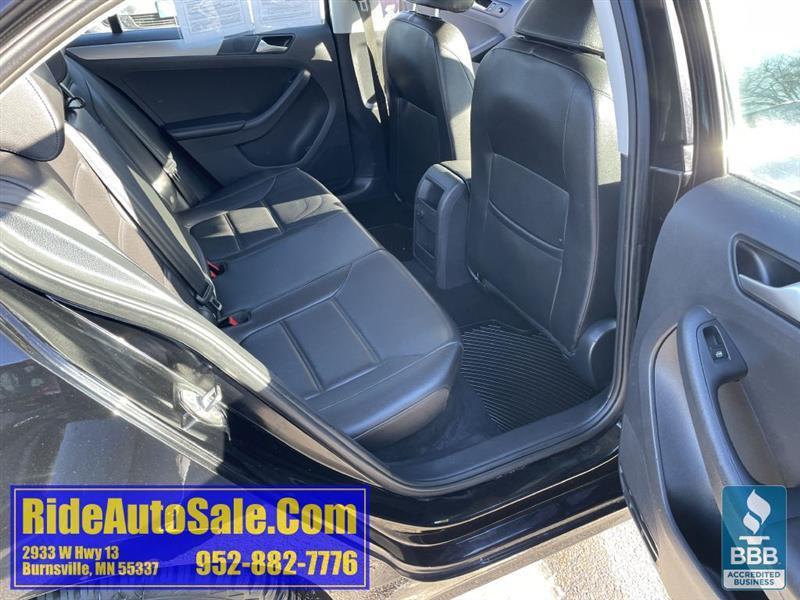 Volkswagen Jetta  2018