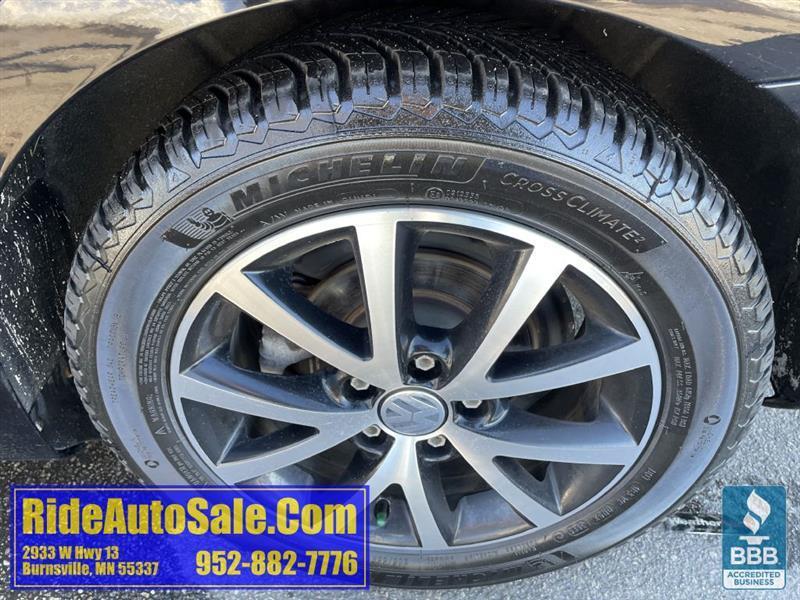 Volkswagen Jetta  2018