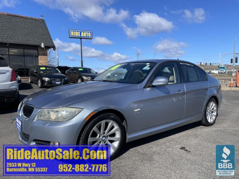 2011 BMW 328 328i xDrive, 4dr sedan, AWD, reliable 3.0 6cyl !