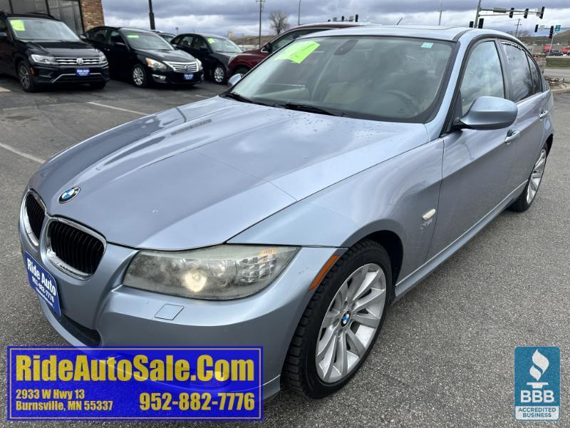 2011 BMW 328 328i xDrive, 4dr sedan, AWD, reliable 3.0 6cyl !