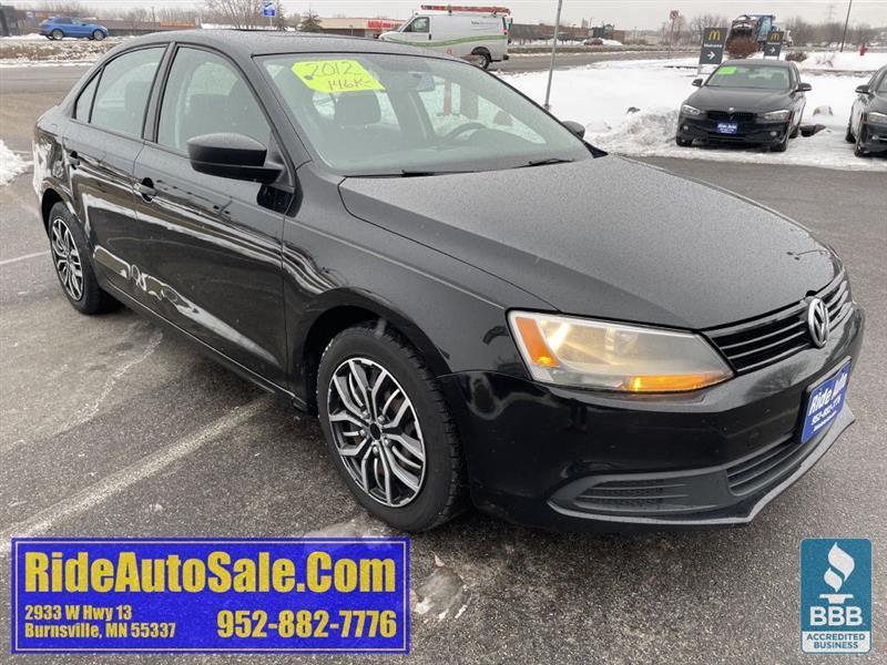Volkswagen Jetta  2012