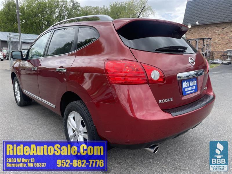 Nissan Rogue  2013