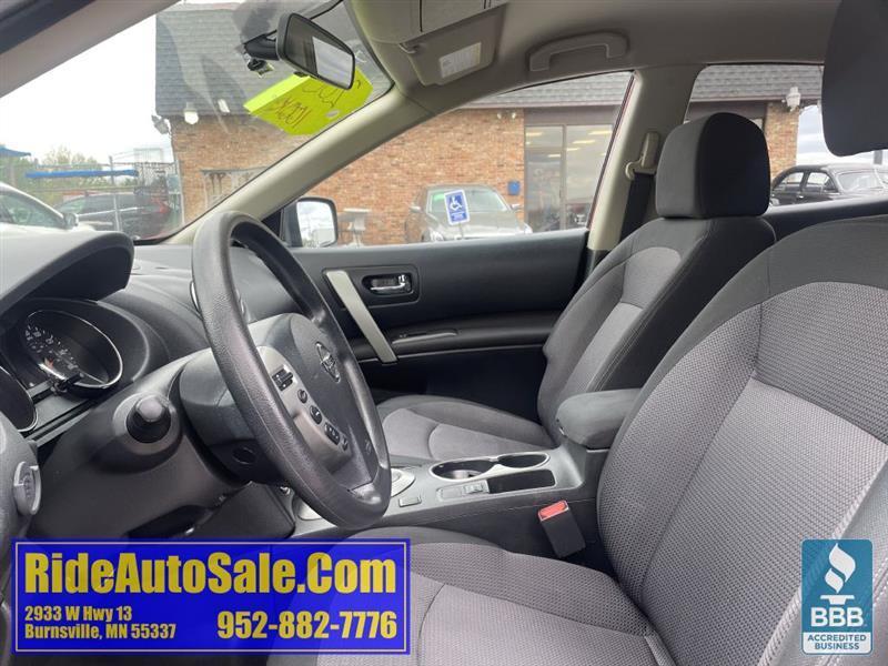 Nissan Rogue  2013
