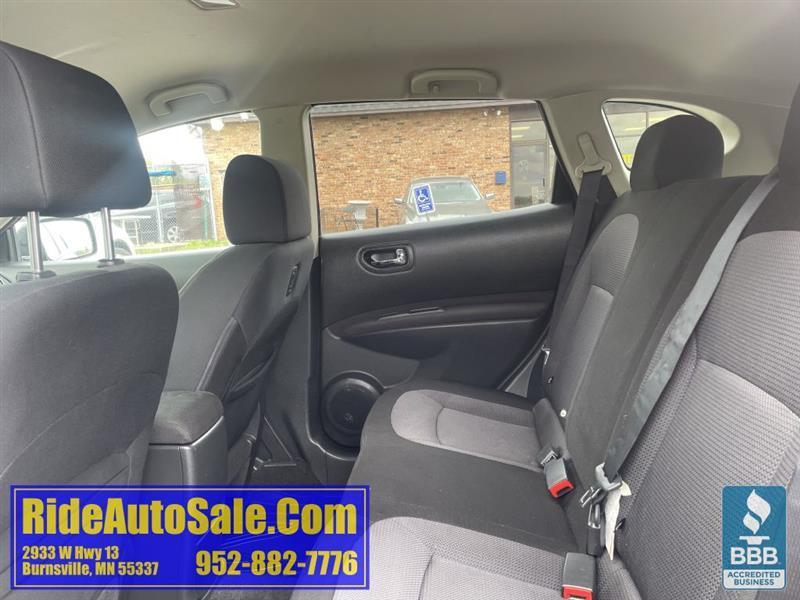 Nissan Rogue  2013