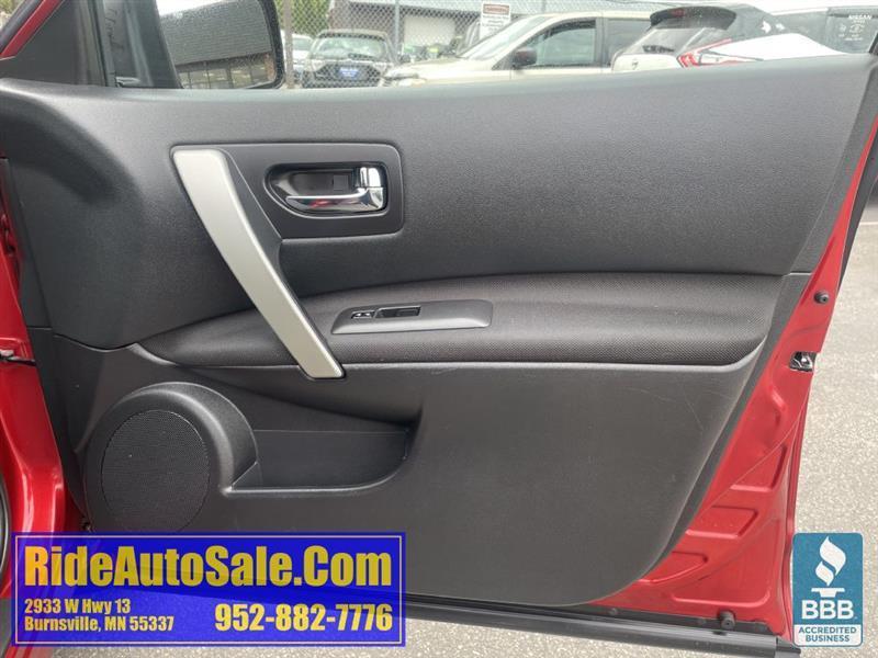 Nissan Rogue  2013