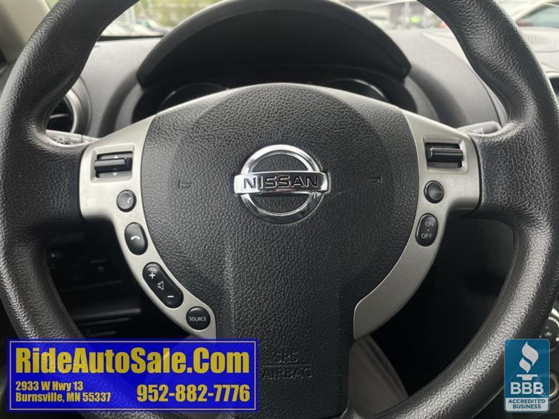 Nissan Rogue  2013