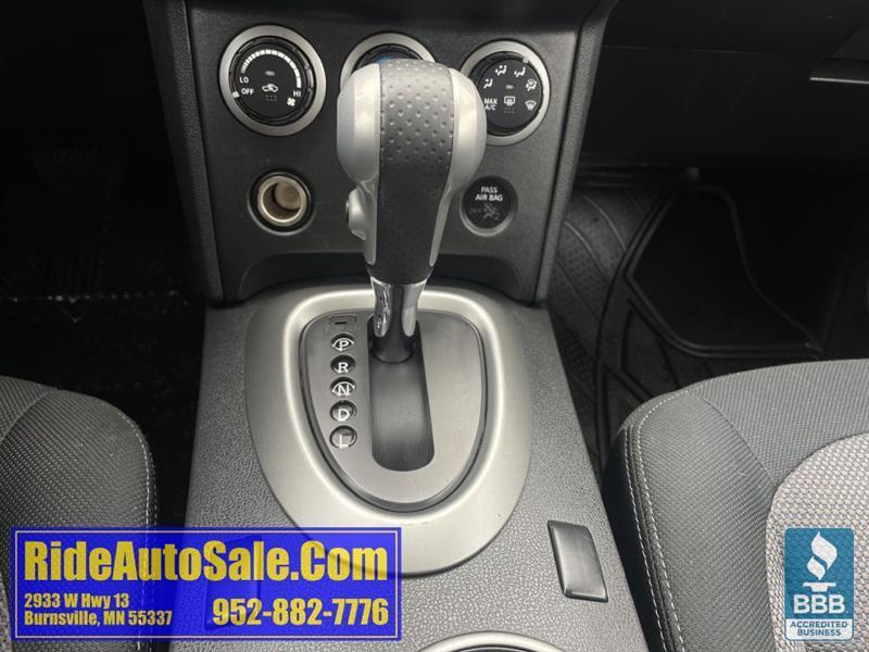 Nissan Rogue  2013