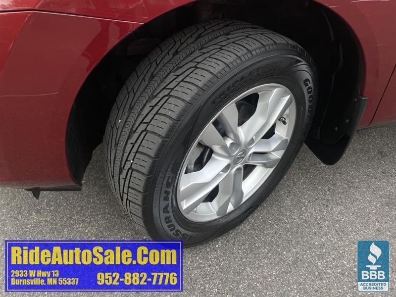 Nissan Rogue  2013