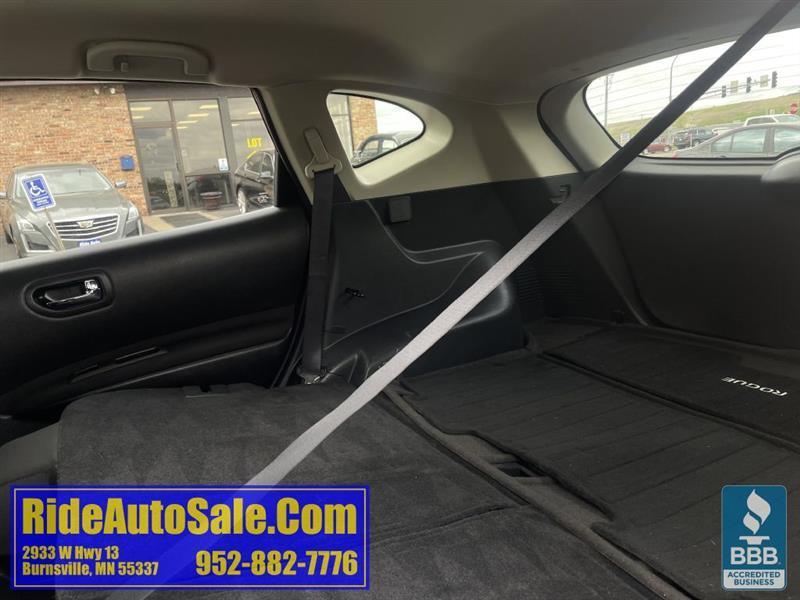Nissan Rogue  2013