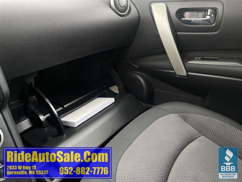 Nissan Rogue  2013