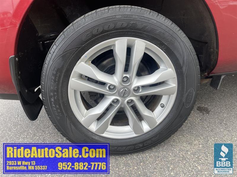 Nissan Rogue  2013
