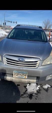 2010 Subaru Outback 2.5i Limited, 5dr Wagon, AWD, leather, 4cyl !