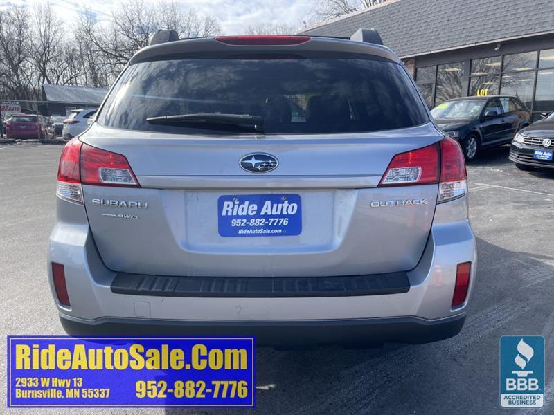 Subaru Outback  2010