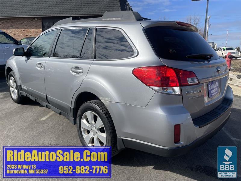 Subaru Outback  2010