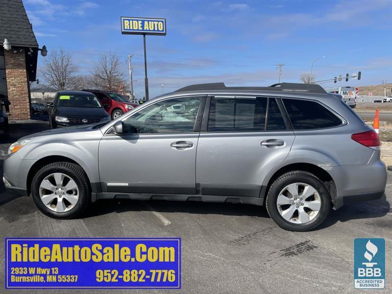 Subaru Outback  2010