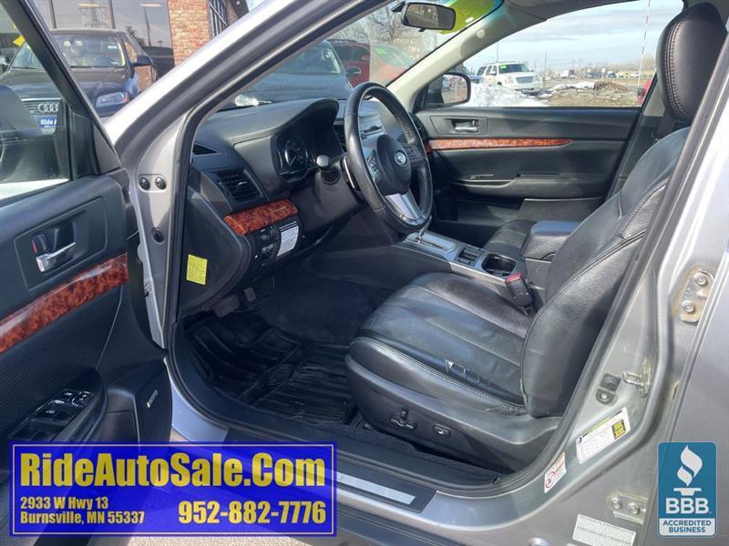 Subaru Outback  2010