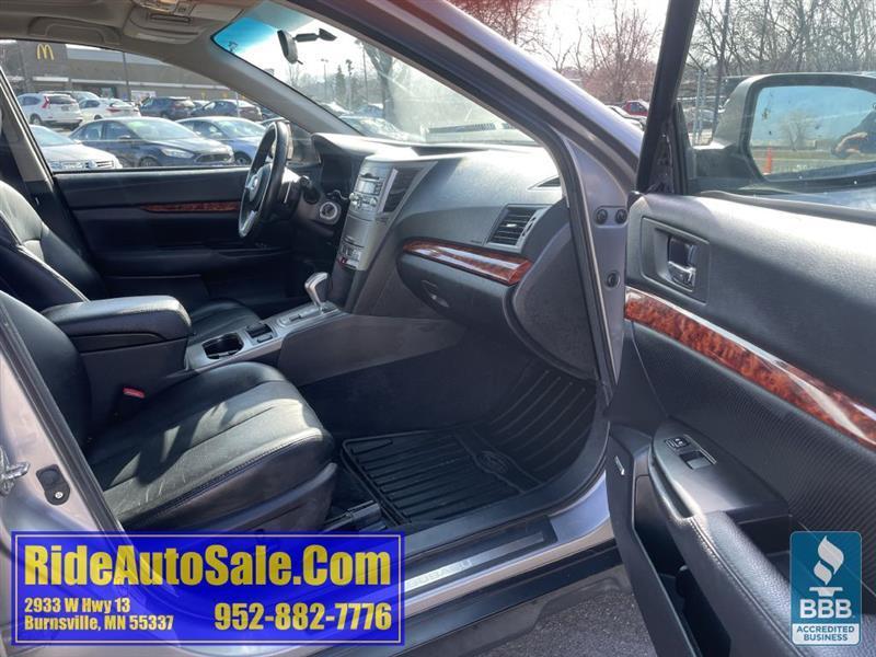 Subaru Outback  2010