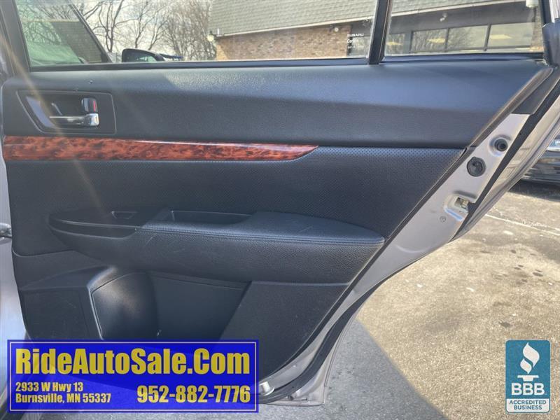 Subaru Outback  2010