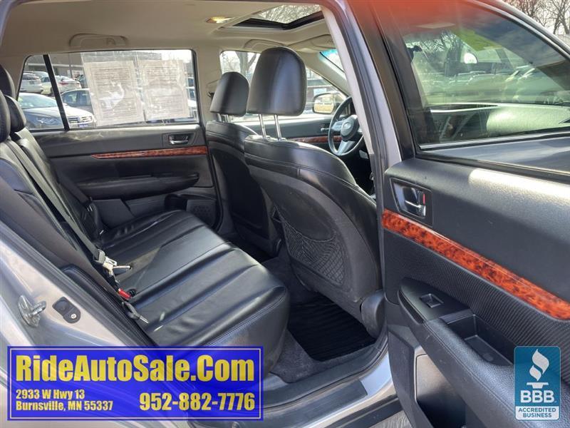 Subaru Outback  2010