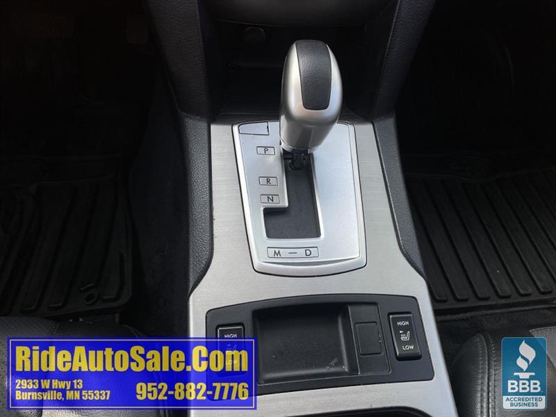 Subaru Outback  2010