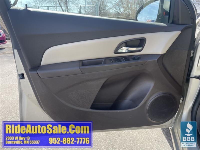 Chevrolet Cruze  2014