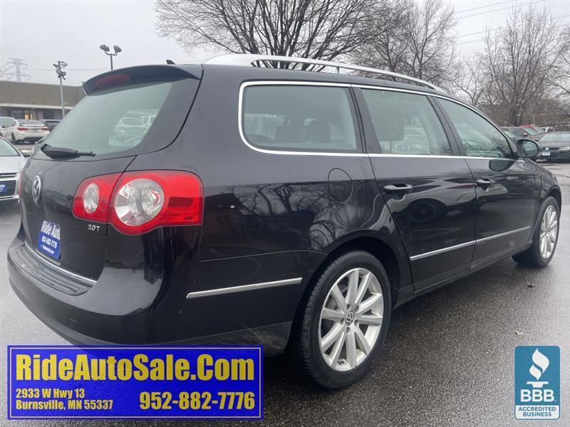 Volkswagen Passat Wagon  2010