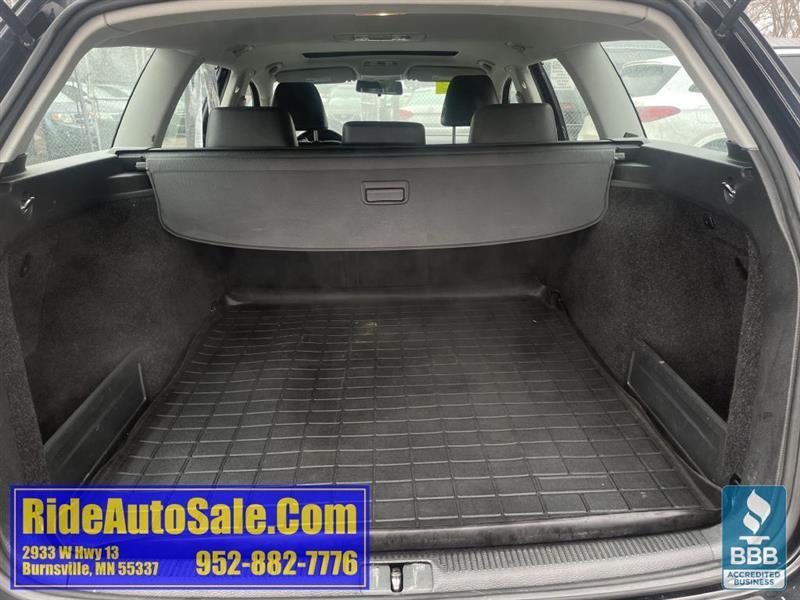 Volkswagen Passat Wagon  2010