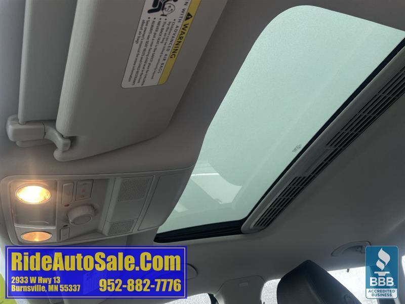 Volkswagen Passat Wagon  2010