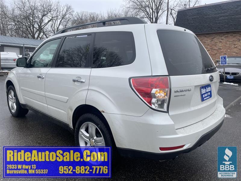 Subaru Forester  2010