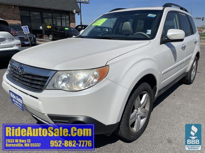 2010 Subaru Forester 2.5x Premium, AWD, 4cyl, clean, SERVICED !