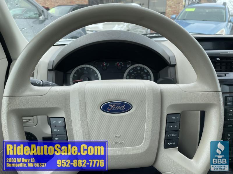 Ford Escape  2011