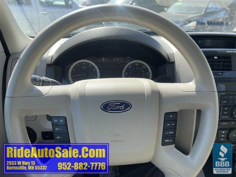 Ford Escape  2011