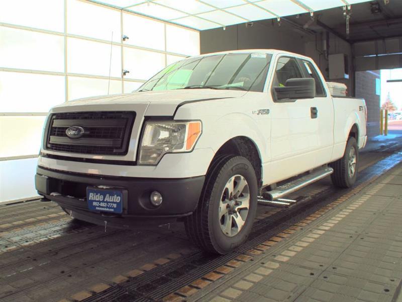 2014 Ford F-150 STX, Super cab 4dr, 4x4, 5.0 V8, 1 owner !