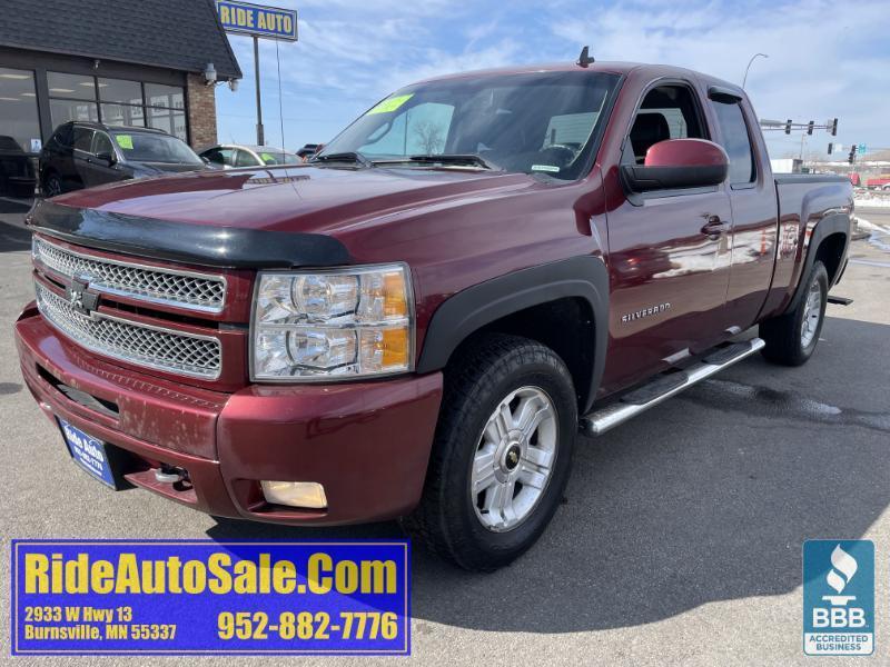 2013 Chevrolet Silverado 1500 LTZ, Extended cab 4dr, Z71 4x4, 5.3 V8, 1 owner !