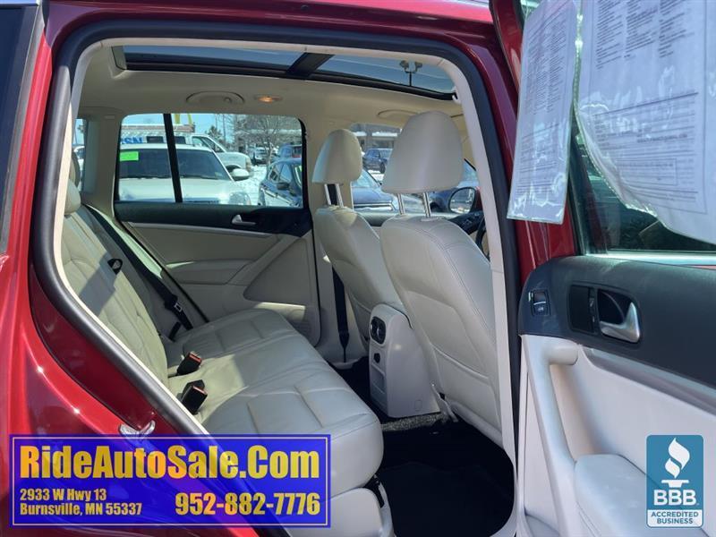 Volkswagen Tiguan  2013