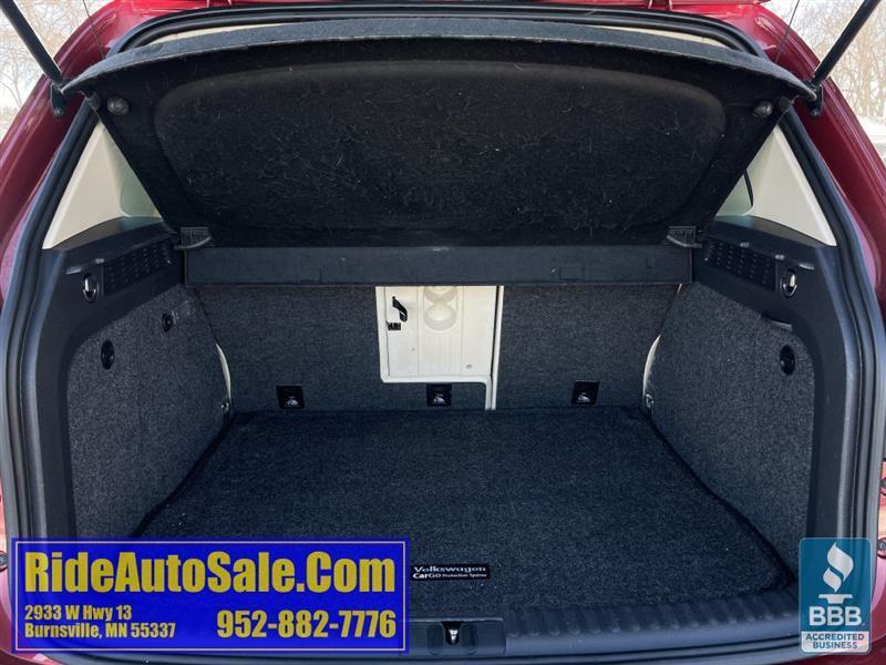 Volkswagen Tiguan  2013