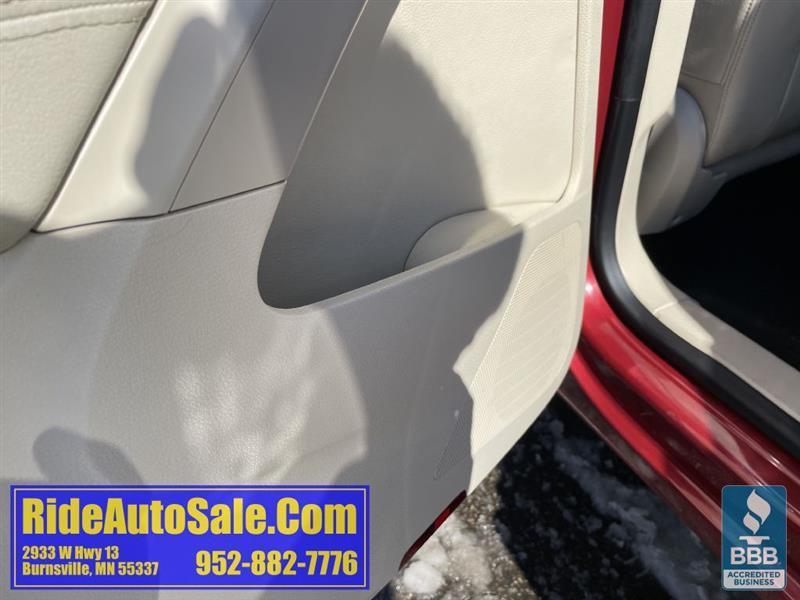 Volkswagen Tiguan  2013