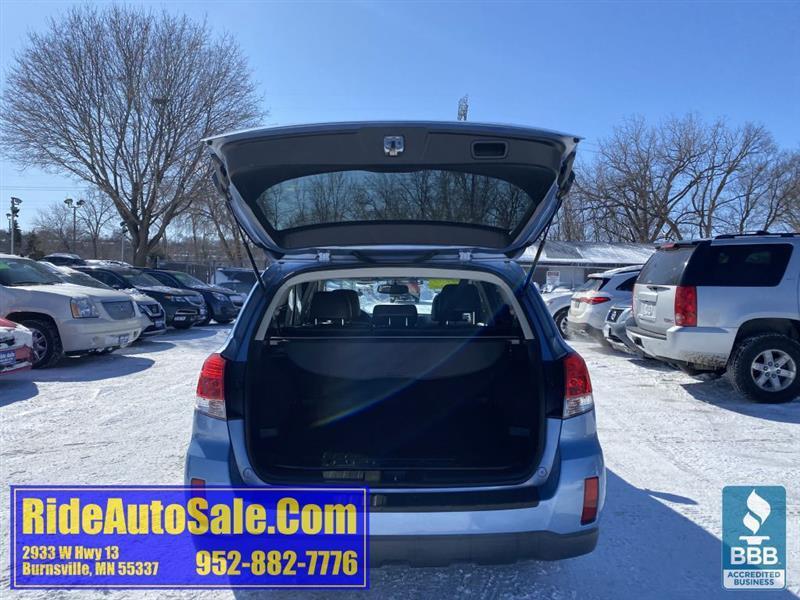 Subaru Outback  2012