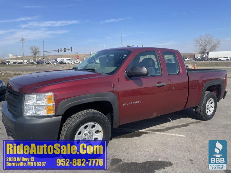 2013 Chevrolet Silverado 1500 "WT" Extended cab 4dr, 4x4, 4.8 V8, runs great !