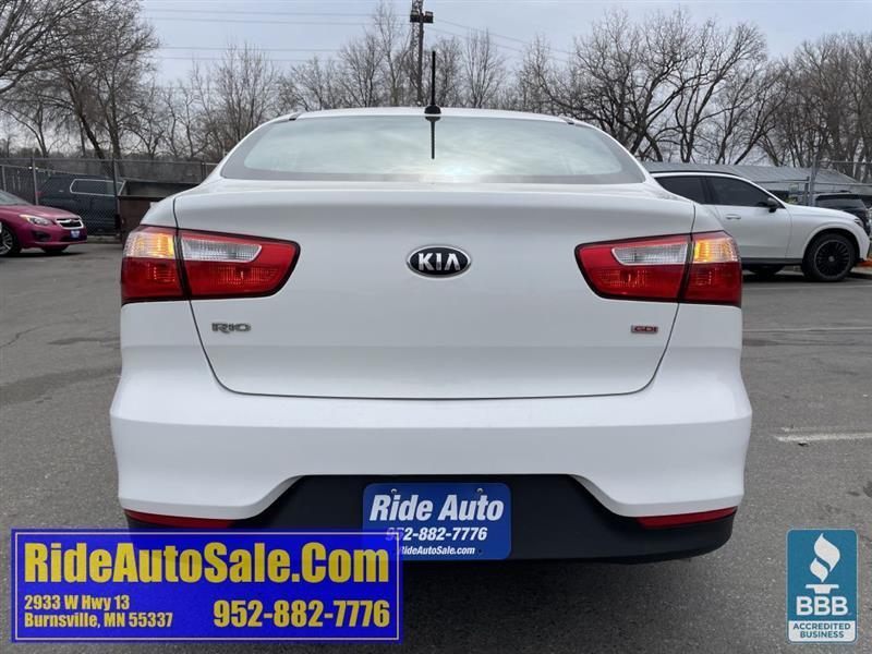 Kia Rio  2017