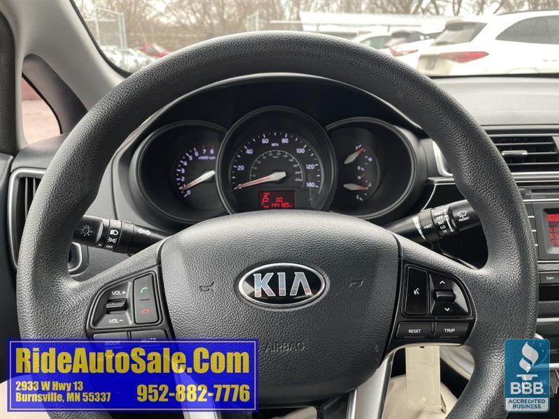 Kia Rio  2017
