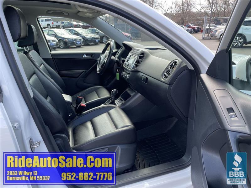 Volkswagen Tiguan  2013