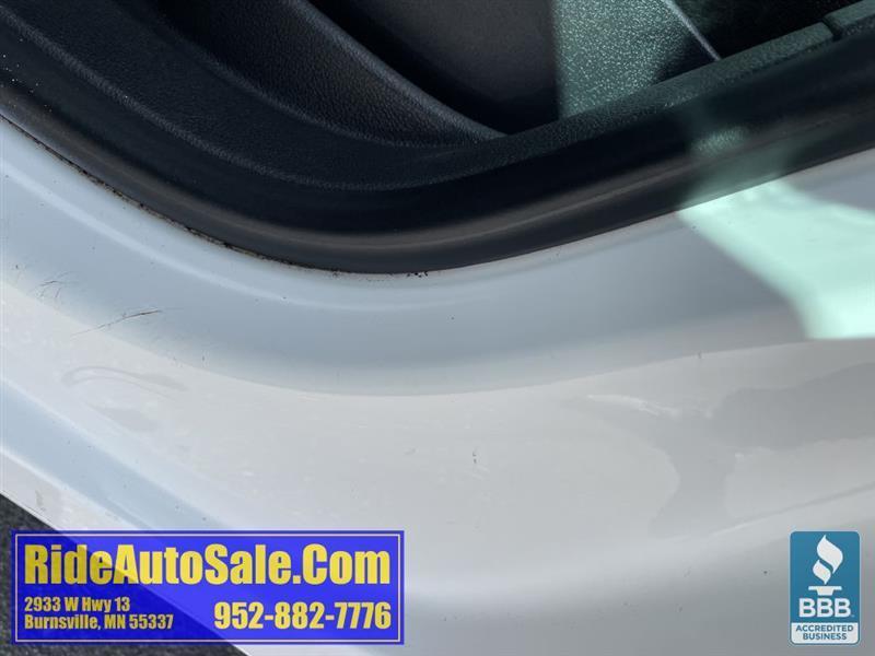 Volkswagen Tiguan  2013