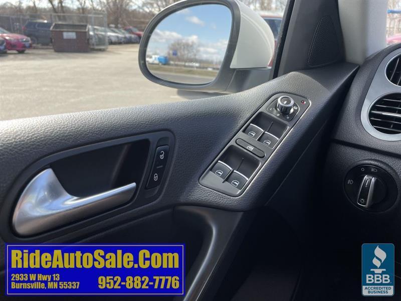 Volkswagen Tiguan  2013