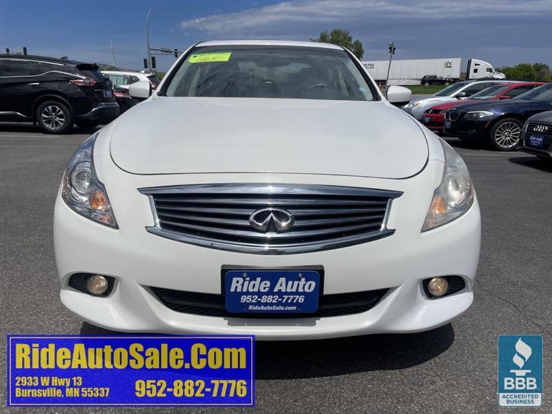 Infiniti G37X  2012