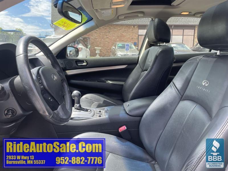 Infiniti G37X  2012