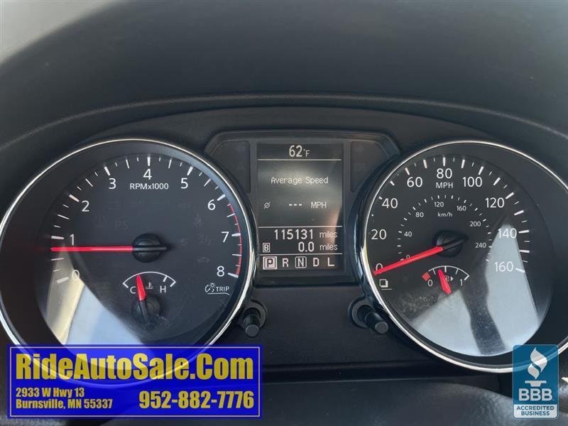 Nissan Rogue  2011