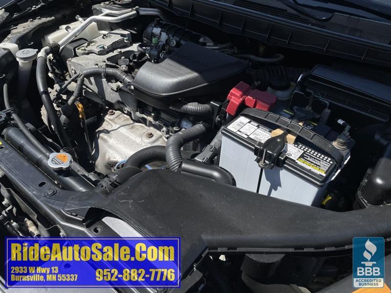 Nissan Rogue  2011